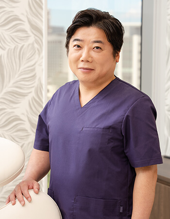 院長 佐藤 英明